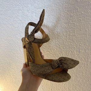 Signature Bill Blass Sandal Heels